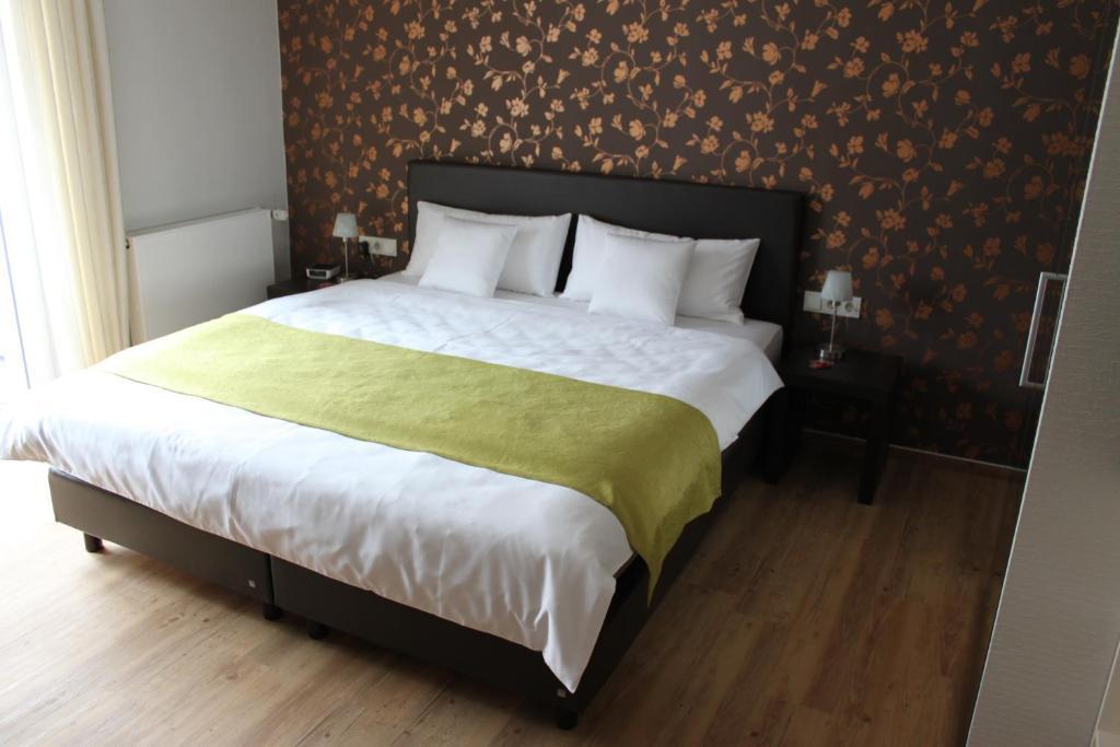 Feriendomizil Am Lindenplatz Hotel Bullay Szoba fotó