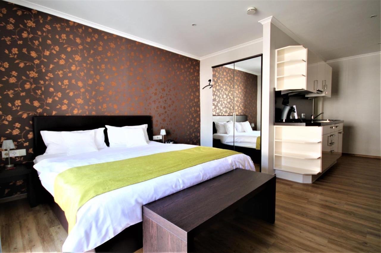 Feriendomizil Am Lindenplatz Hotel Bullay Kültér fotó